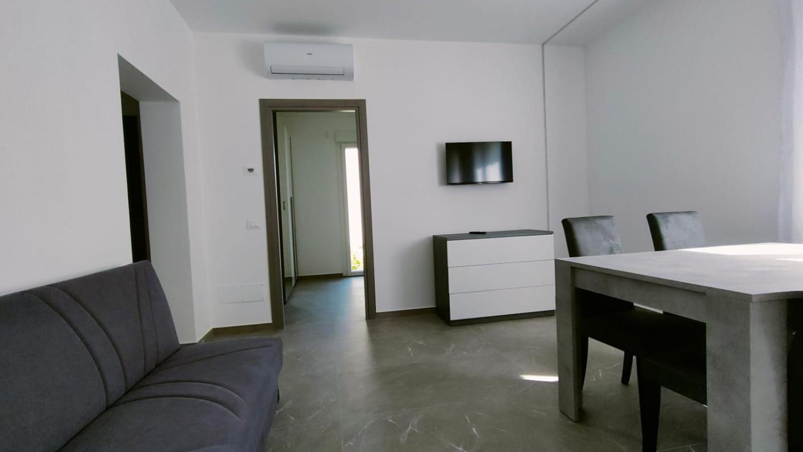 Villa Borghesi Suites Fronte Mare Rimini Ngoại thất bức ảnh