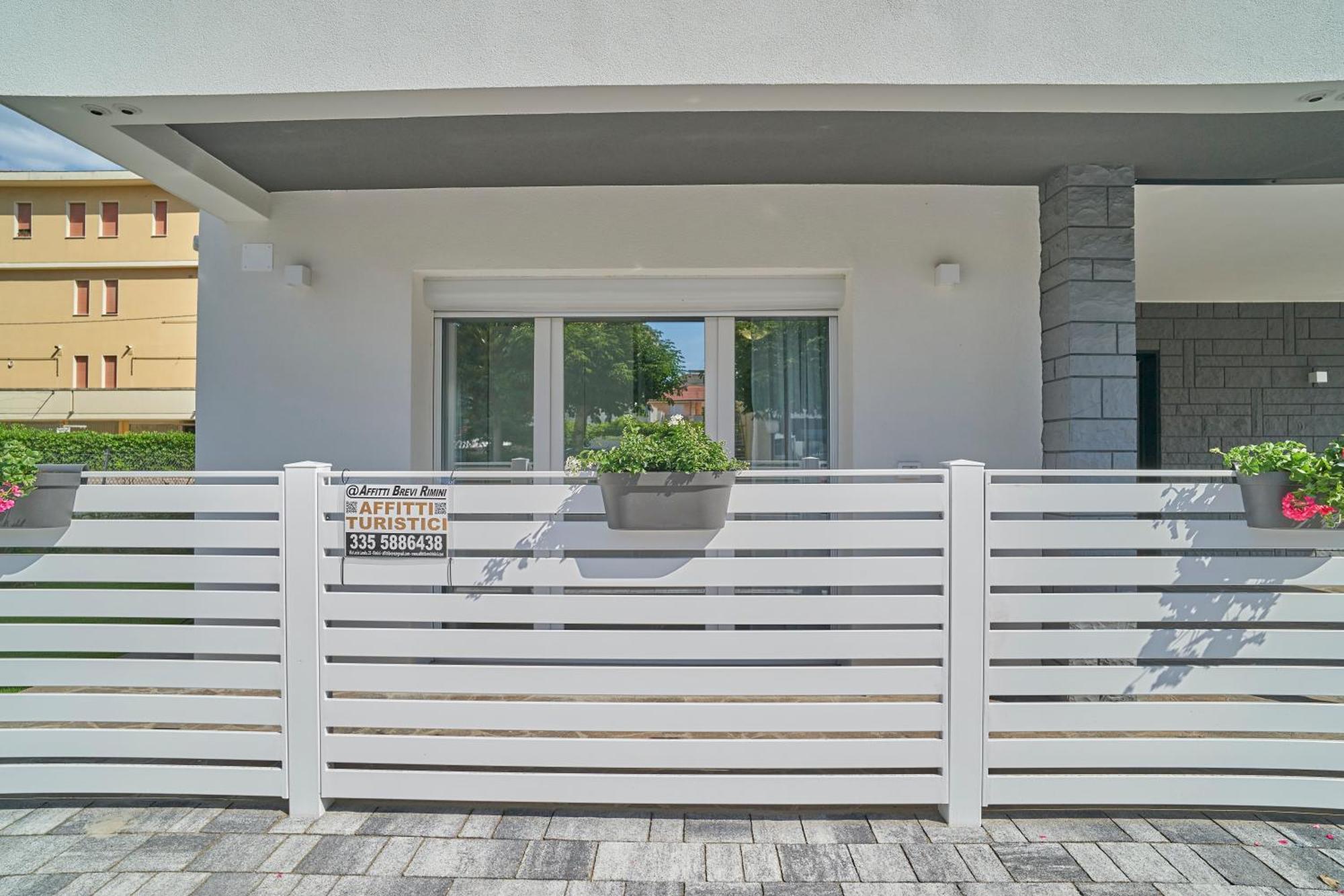 Villa Borghesi Suites Fronte Mare Rimini Ngoại thất bức ảnh