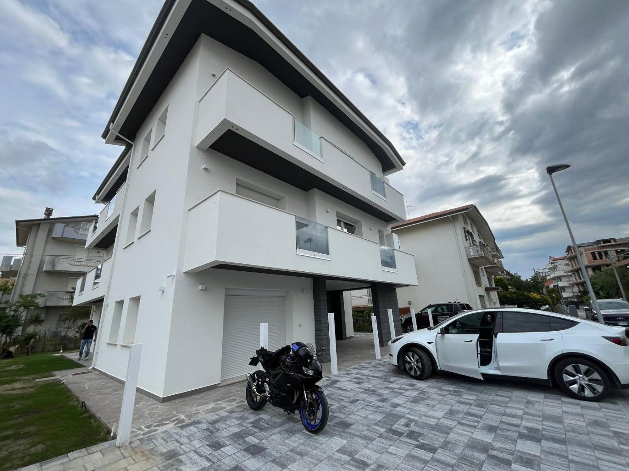 Villa Borghesi Suites Fronte Mare Rimini Ngoại thất bức ảnh